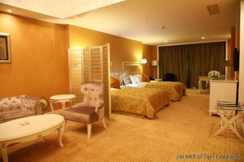 Country Garden Phoenix Hotell Changsha Rom bilde